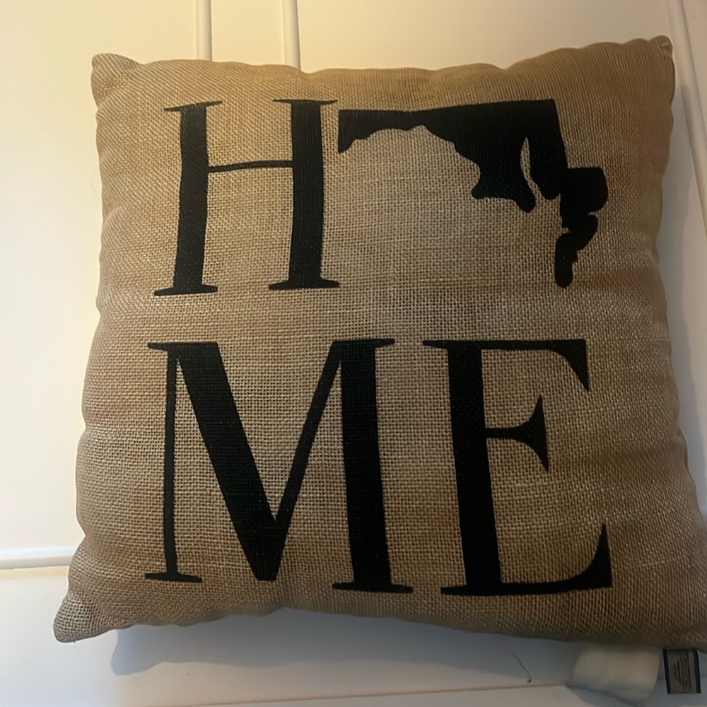 Kirkland’s Maryland Home Pillow